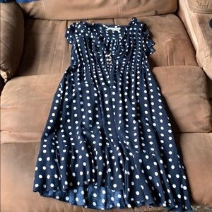 Flowy black and white pocka -dot dress